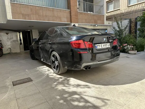 ب ام و، سری 5 سدان