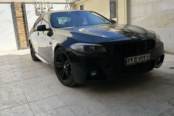 ب ام و، سری 5 سدان