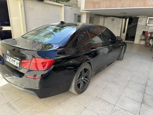 ب ام و، سری 5 سدان