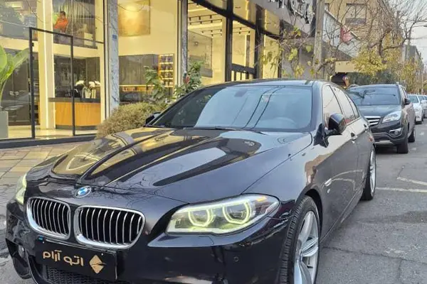 ب ام و، سری 5 سدان