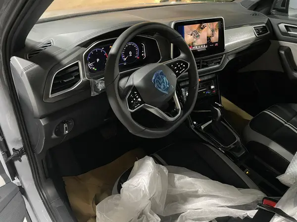 فولکس، تی راک