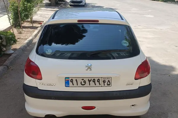 پژو  206