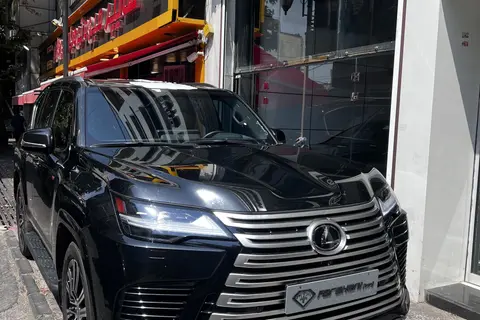 لکسوس، LX