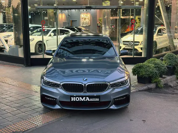 ب ام و، سری 5 سدان