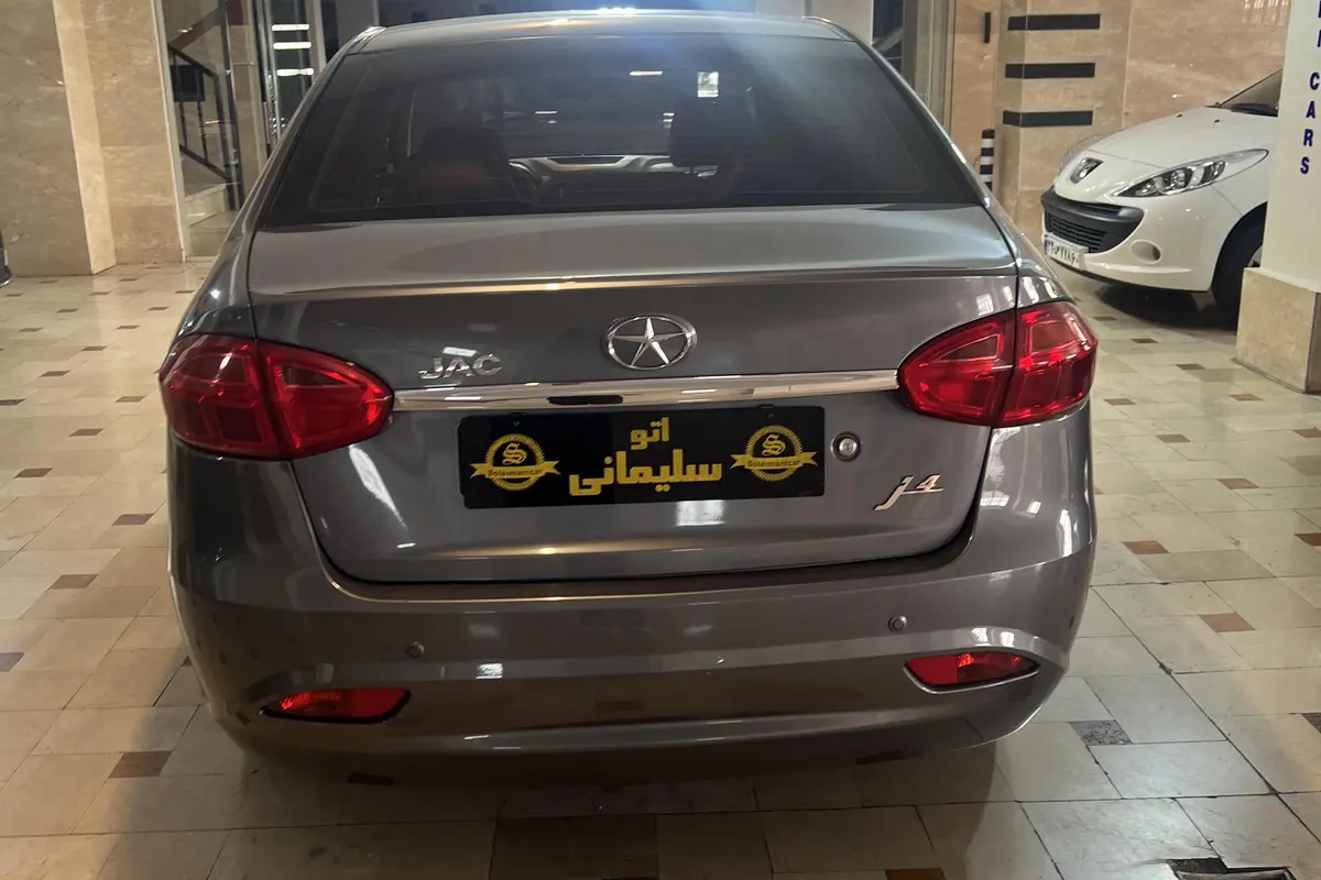 جک  جی 4