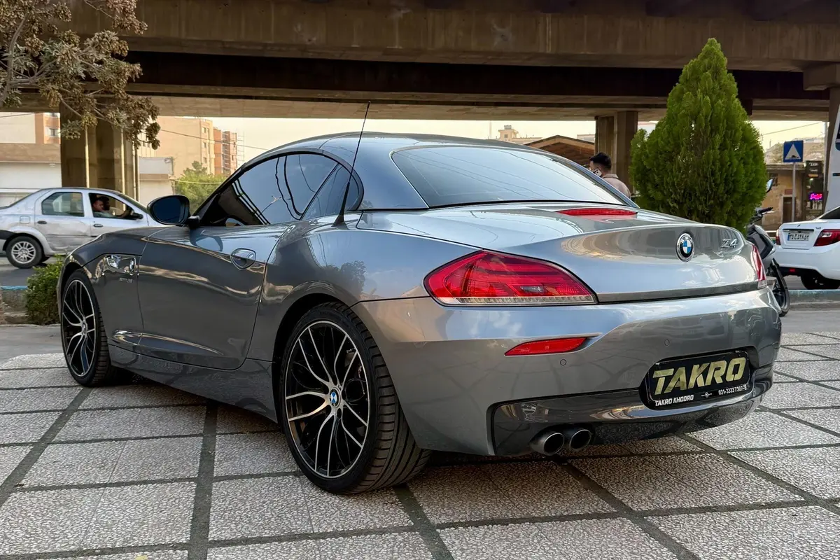 ب ام و،  Z4