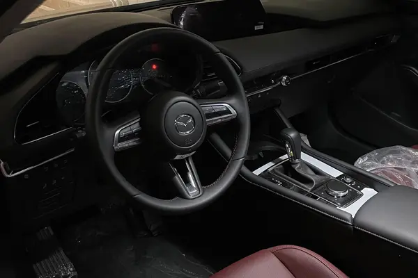 مزدا، 3 وارداتی