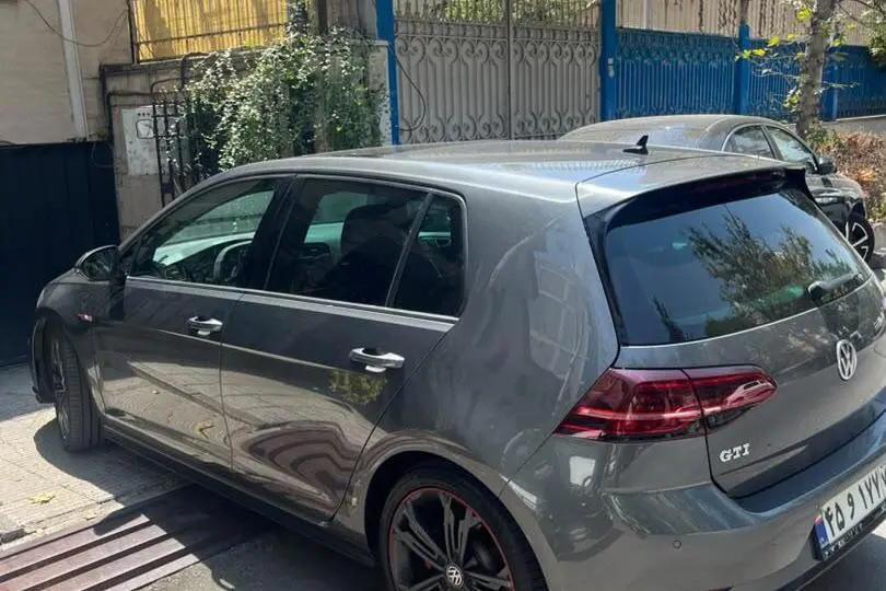 فولکس،  گلف