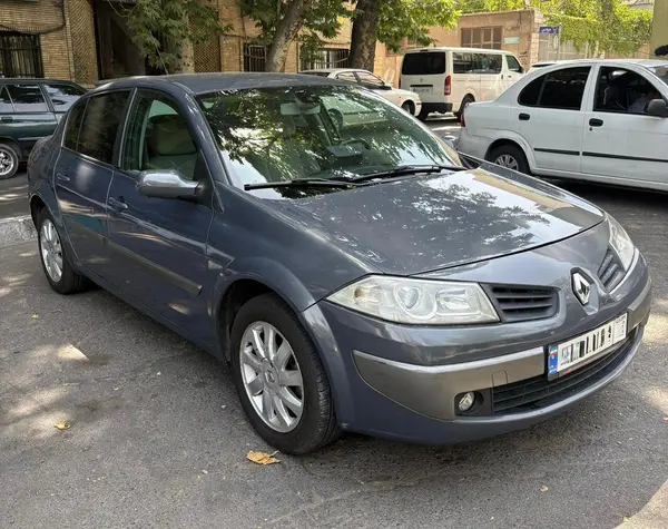 رنو  مگان (مونتاژ)