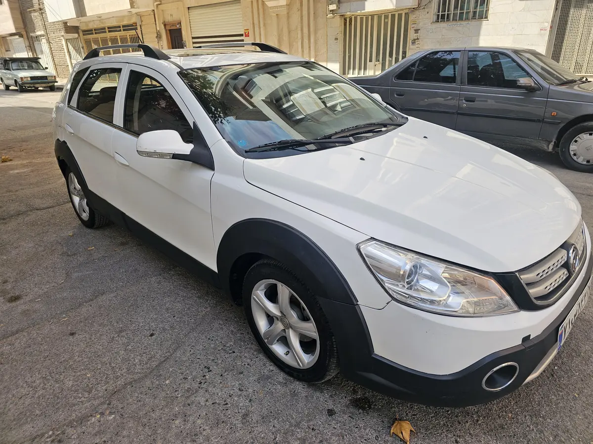 دانگ فنگ،  H30 کراس