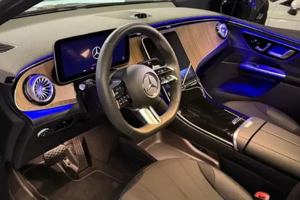 بنز  EQE SUV