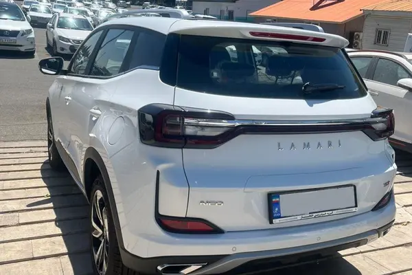 لاماری  نئو