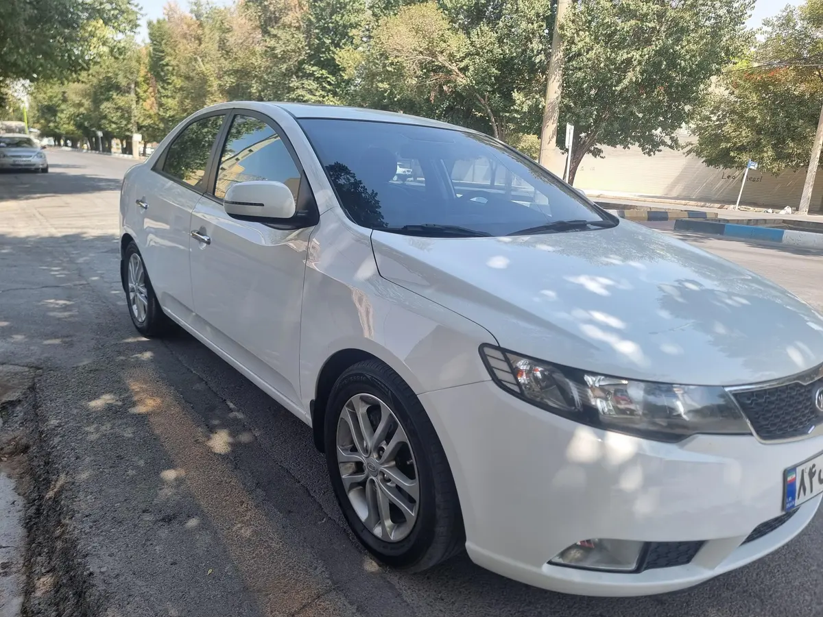 کیا،  سراتو (مونتاژ)