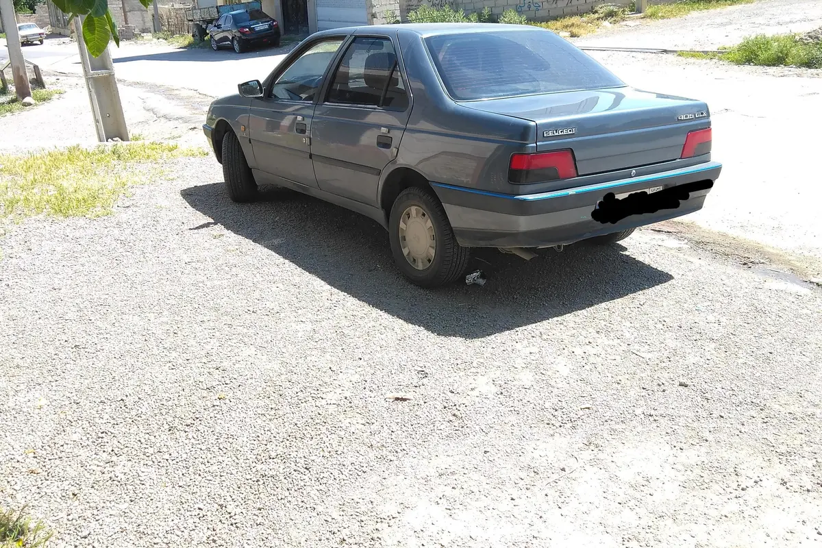 پژو،  405