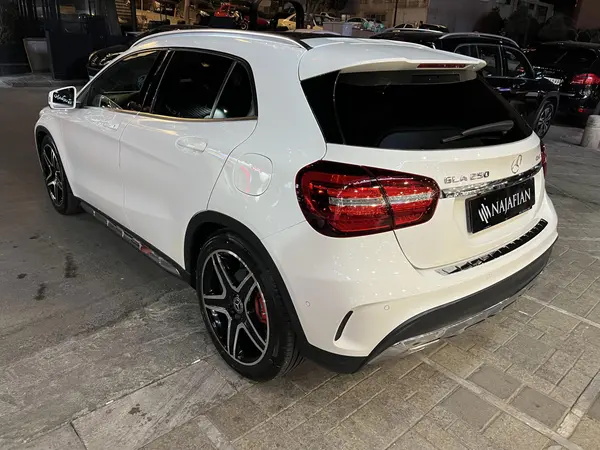 بنز، کلاس GLA