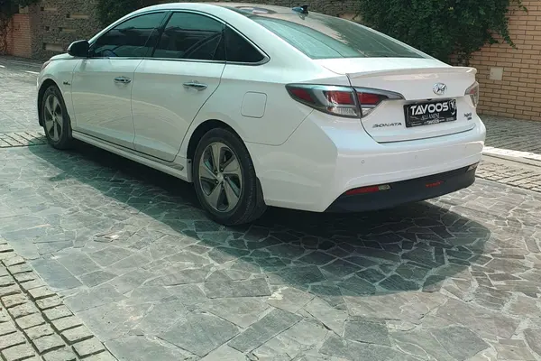 هیوندای  سوناتا هیبرید