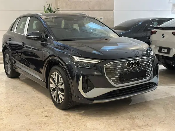 آئودی، Q4 e-tron