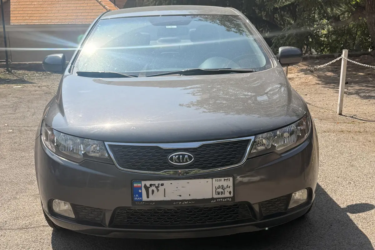 کیا،  سراتو (مونتاژ)