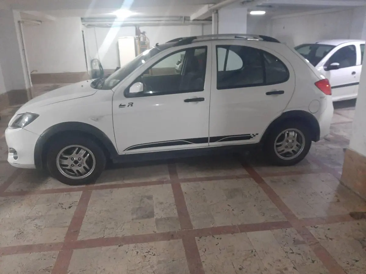 کوییک،  دنده ای R