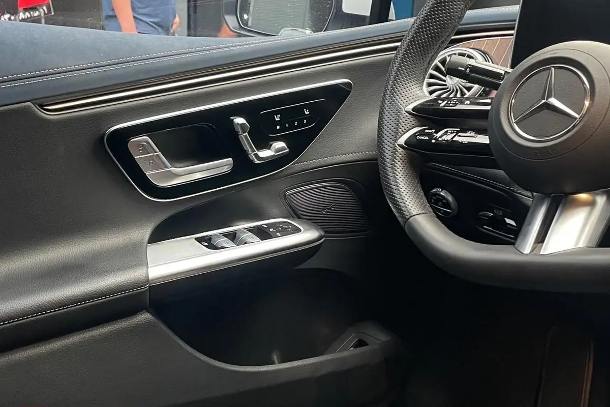 بنز،  EQE Sedan
