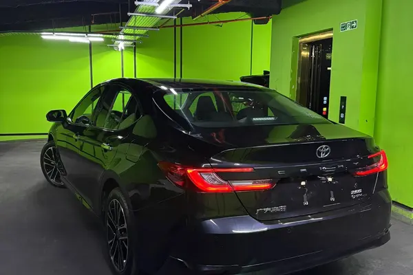 تویوتا، کمری هیبرید