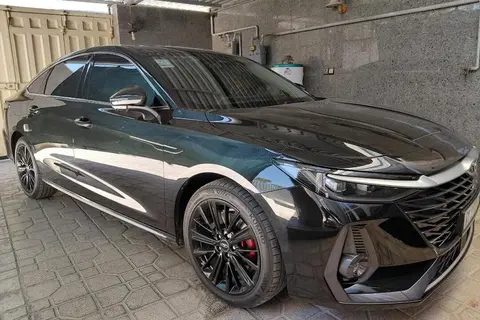 فونیکس، آریزو 8 (Z8)