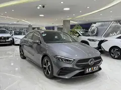 بنز، کلاس A سدان