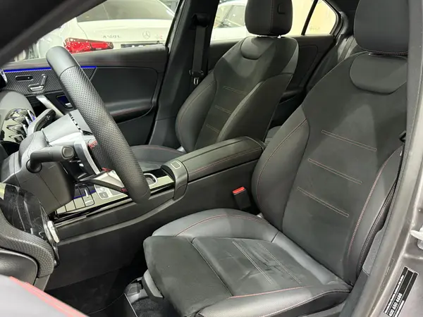 بنز، کلاس A سدان