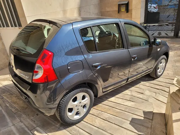 رنو، ساندرو