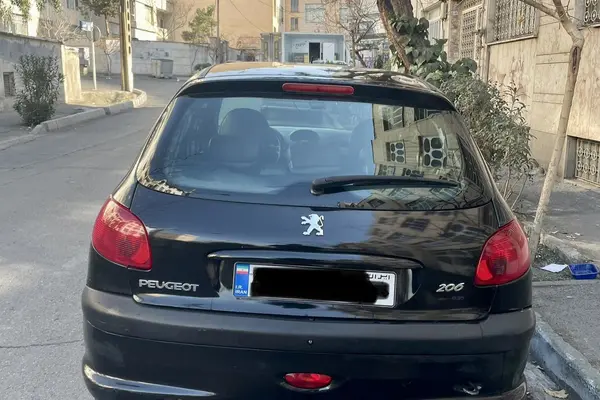 پژو، 206