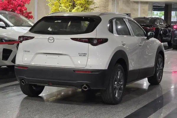 مزدا  CX-30