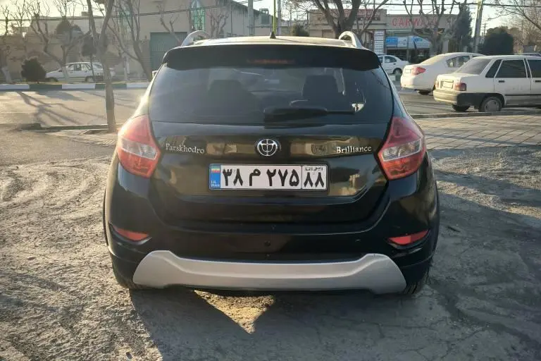 برلیانس،  کراس