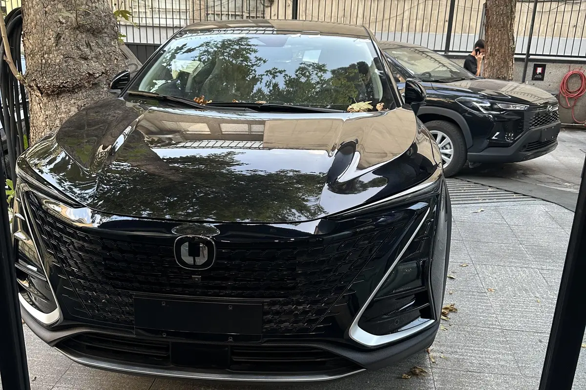 چانگان،  UNI-T