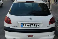 پژو، 206