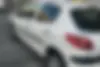 پژو،  206