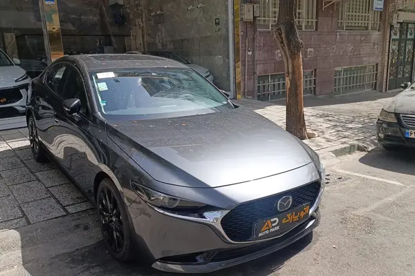 مزدا، 3 وارداتی