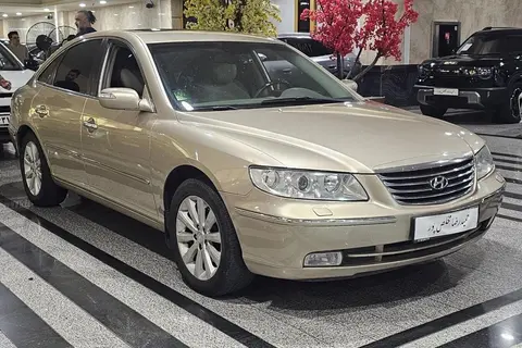 هیوندای، آزرا (گرنجور)