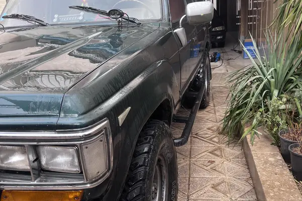 تویوتا، لندکروز چهار در