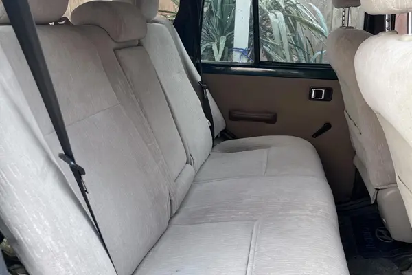 تویوتا، لندکروز چهار در