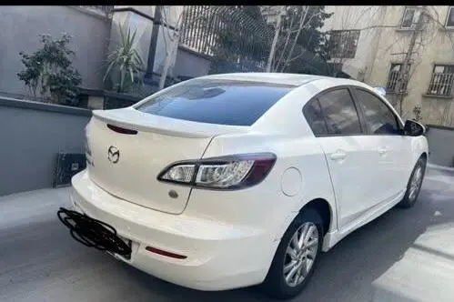 مزدا  3 نیو صندوق دار