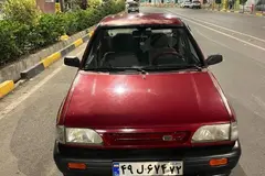 پراید، صندوق دار