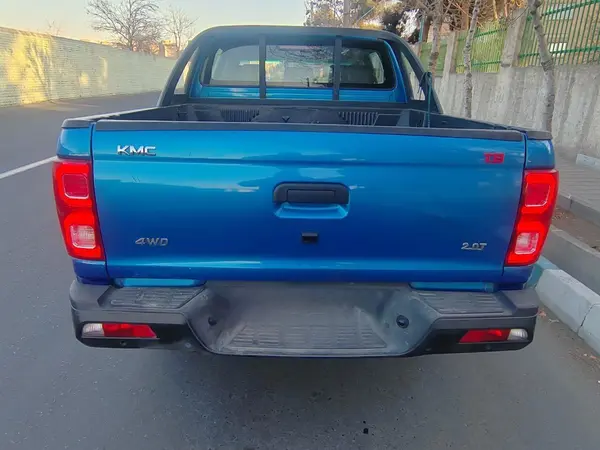 کی ام سی  T8