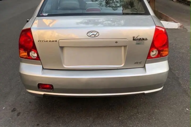 هیوندای  ورنا