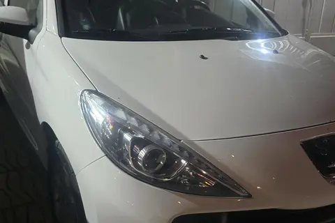 پژو، 207