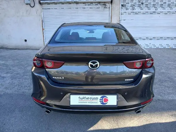 مزدا، 3 وارداتی