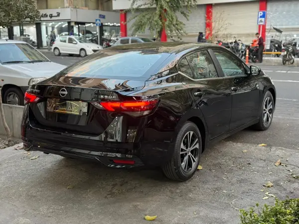 نیسان، سیلفی