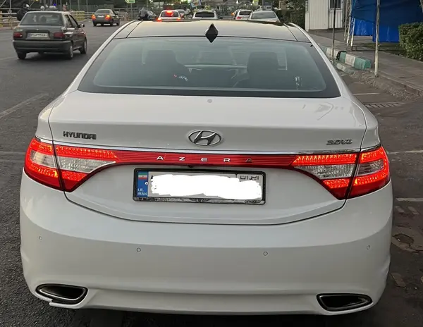 هیوندای  آزرا (گرنجور)