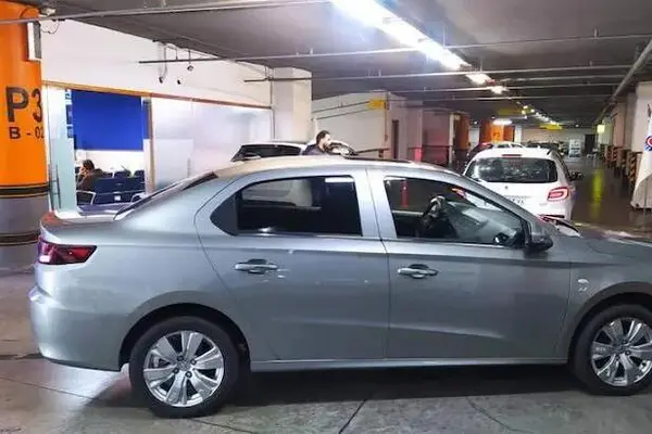 تارا، اتوماتیک V4