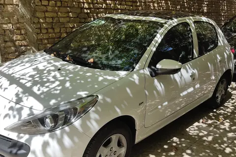 پژو، 207