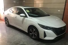 نیسان، سیلفی